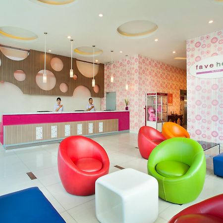 Favehotel Manahan - Solo Buitenkant foto